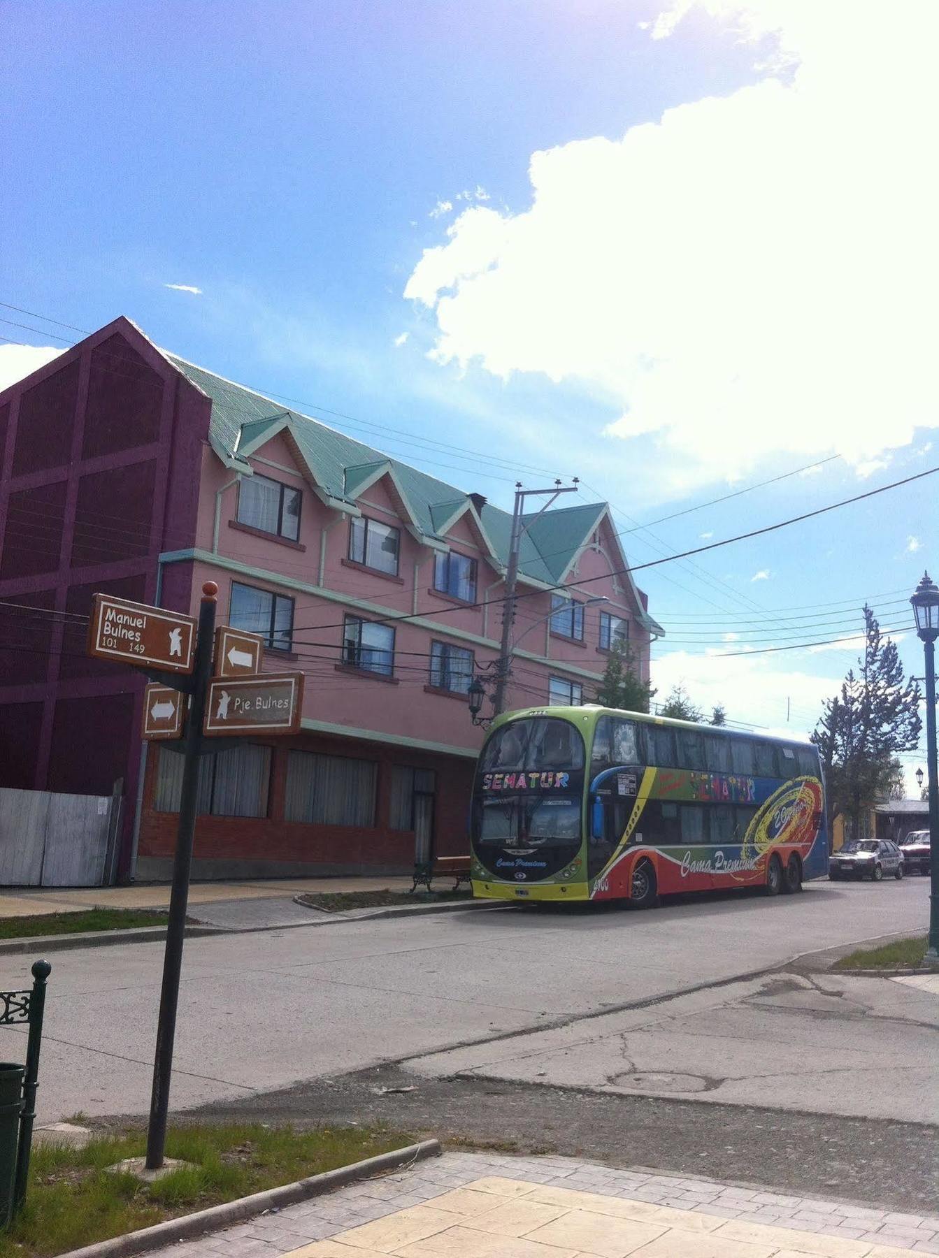 Hotel Saltos Del Paine Puerto Natales Exterior photo